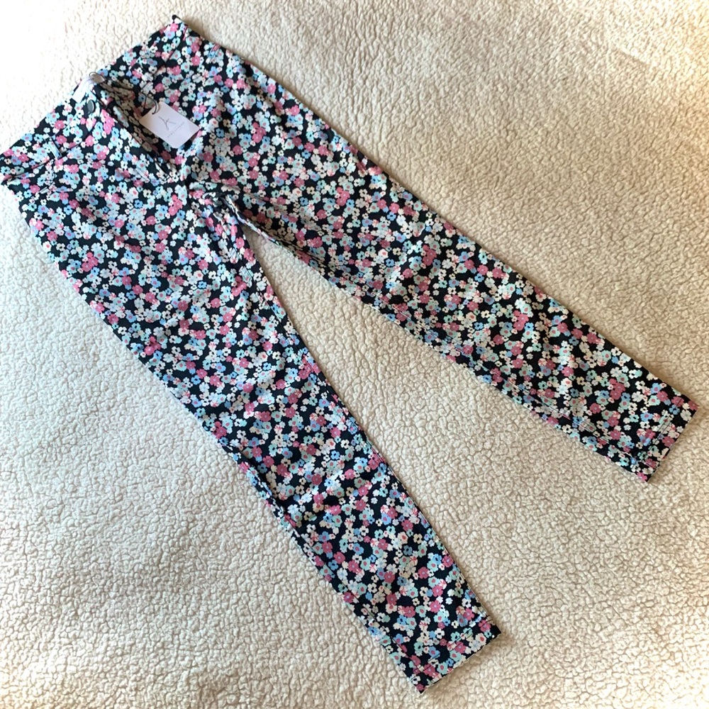 Multi-Colored Flower Print Ankle Pants NWT